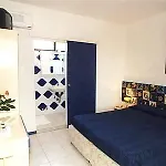 Aparthotel Holiday Lägenhetshotell 3*
