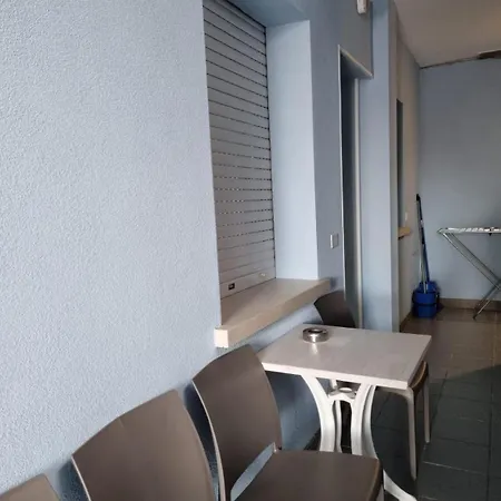 Aparthotel Holiday 3*