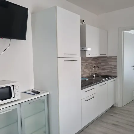 Aparthotel Holiday Lignano Sabbiadoro