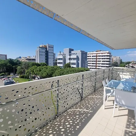 Aparthotel Holiday Lignano Sabbiadoro