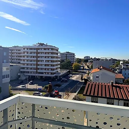 Aparthotel Holiday