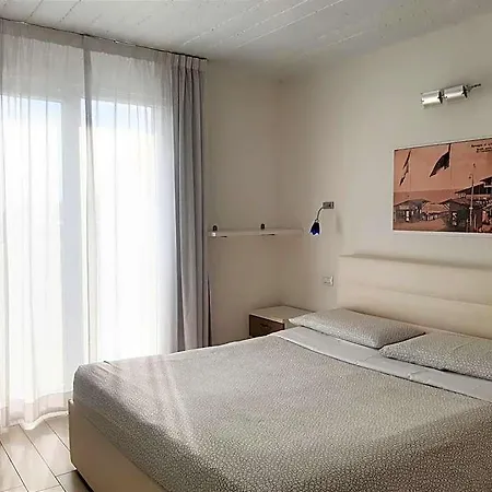 Aparthotel Holiday 리그나노 사비아도로