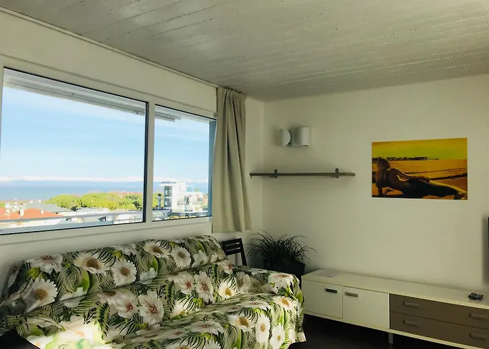 Aparthotel Holiday 3*