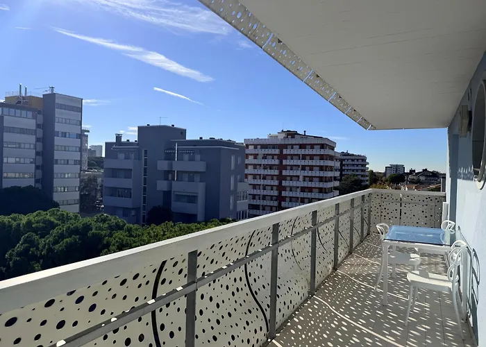 Aparthotel Holiday Aparthotel 3*