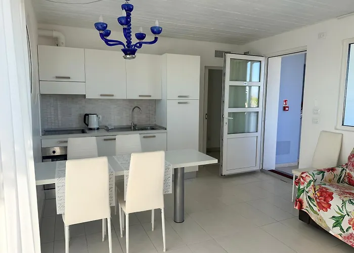 Aparthotel Holiday Aparthotel 3*