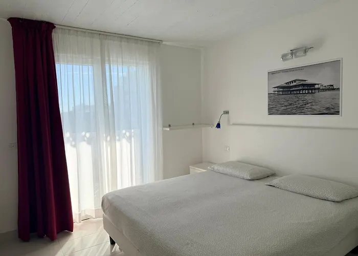 Aparthotel Aparthotel Holiday 3*