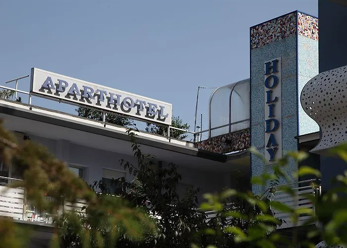 Aparthotel Holiday Aparthotel 3*