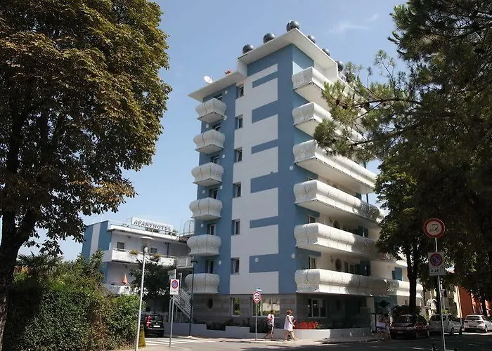 Aparthotel Aparthotel Holiday Lignano Sabbiadoro